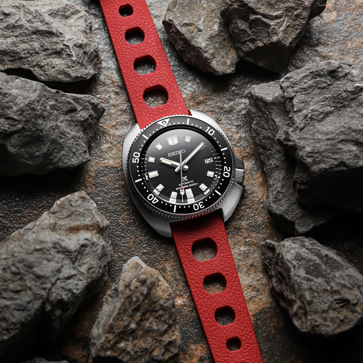 Discover Our Red Watch Strap Collection