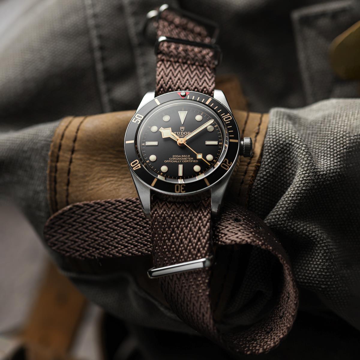Shark Military Nylon Watch Strap - SPINNER