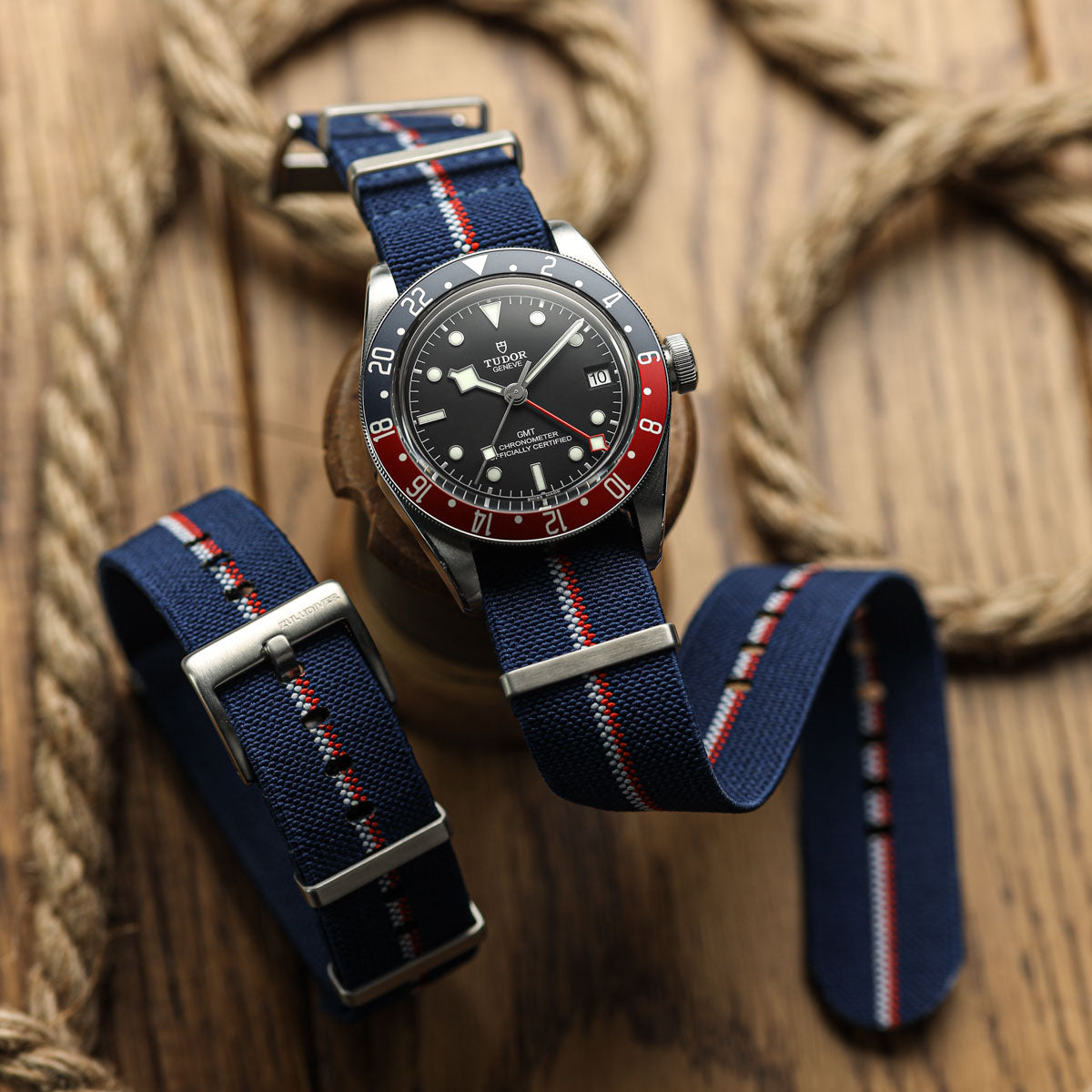 1973 British Military Watch Strap: AIRBORNE Elastic - Navy / White / Red