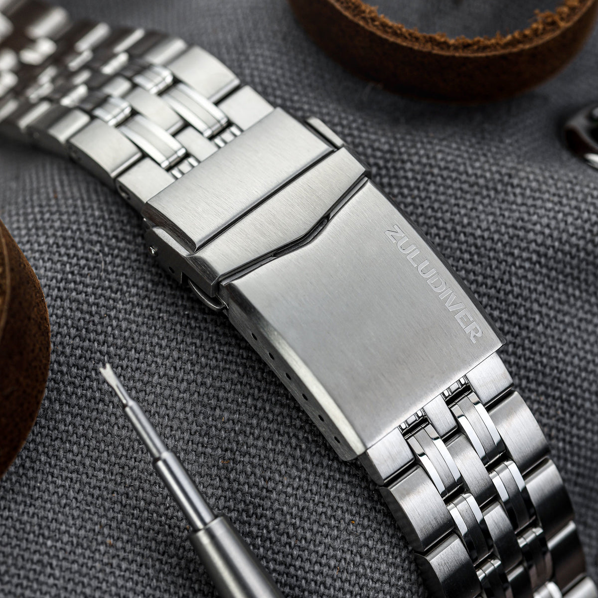 Solid stainless steel best sale watch