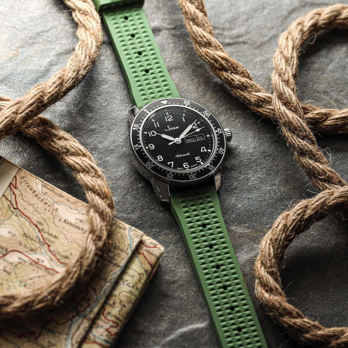 Seacroft Waffle FKM Rubber Dive Watch Strap - Cloud Grey