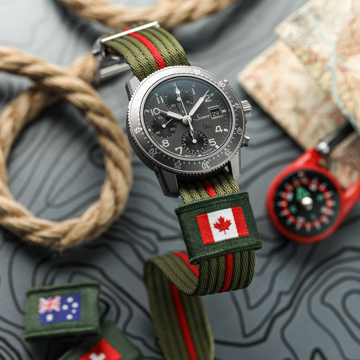 Insignia Fabric Loop with Embroidered - Maple Leaf