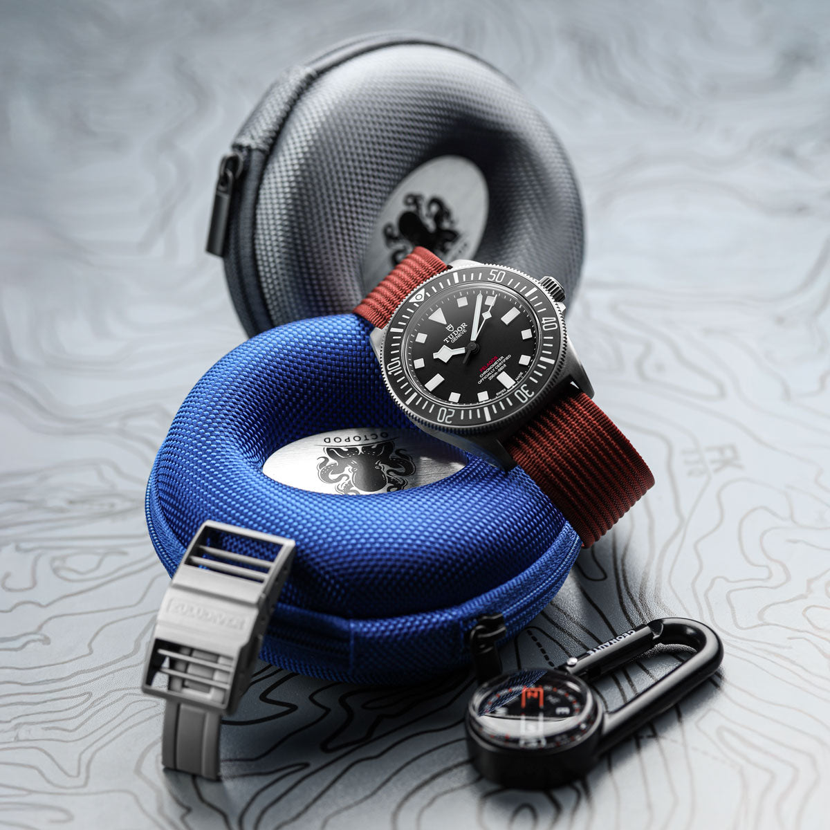 OCTOPOD Zip Up Doughnut Watch Case - Blue