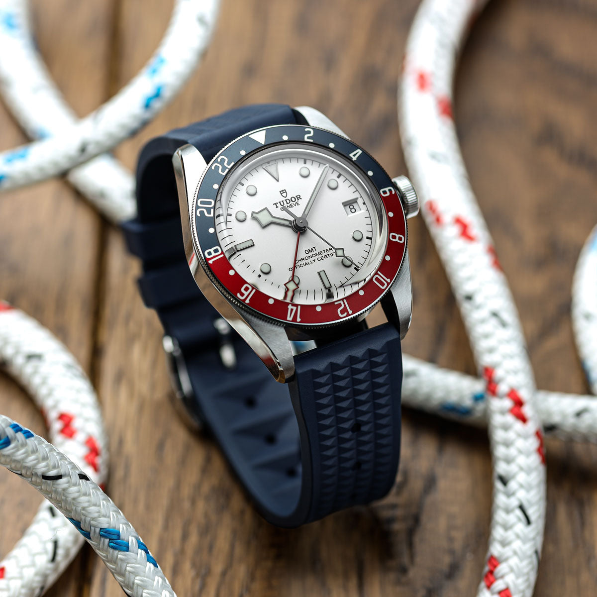  Seacroft Waffle FKM Rubber Dive Watch Strap - Crimson Red
