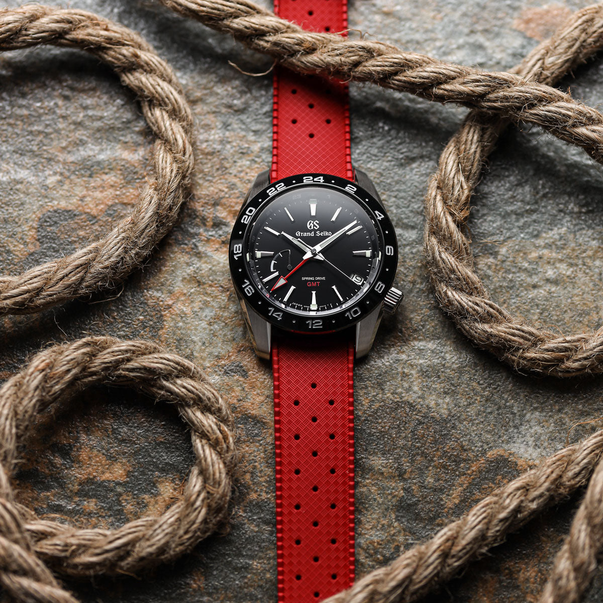 ZULUDIVER Vintage Tropical Style FKM Rubber Watch Strap - Red