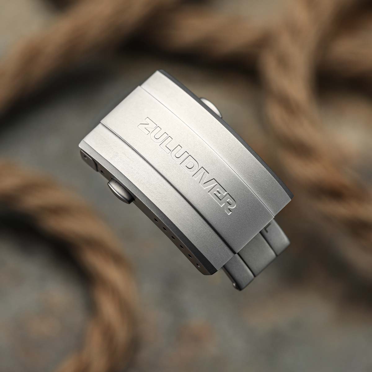 HydroLock MK2 Deployant Buckle - Super Luminova