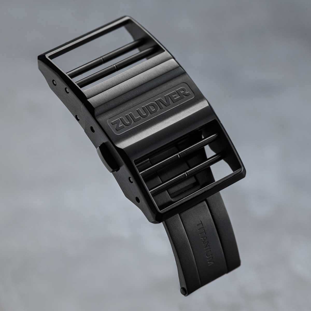 OCTOPOD Titanium MK3 Buckle - Super Black