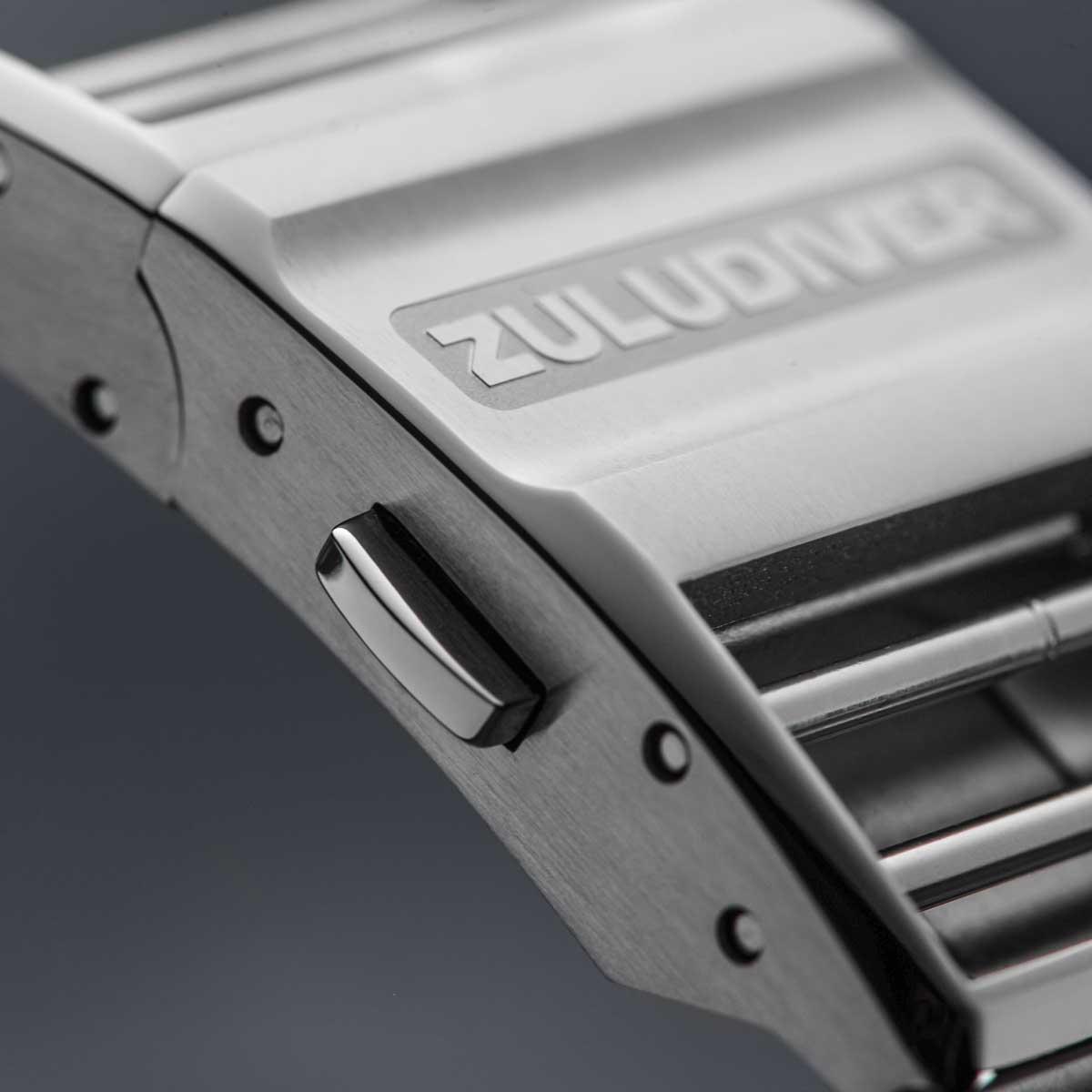 OCTOPOD Titanium MK3 Buckle - Brushed / Polished