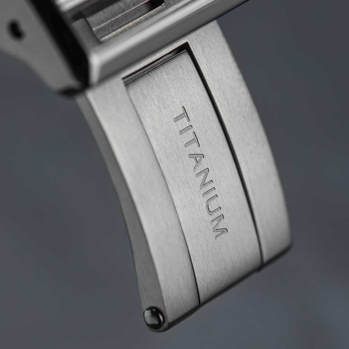 OCTOPOD Titanium MK3 Buckle - Brushed / Polished