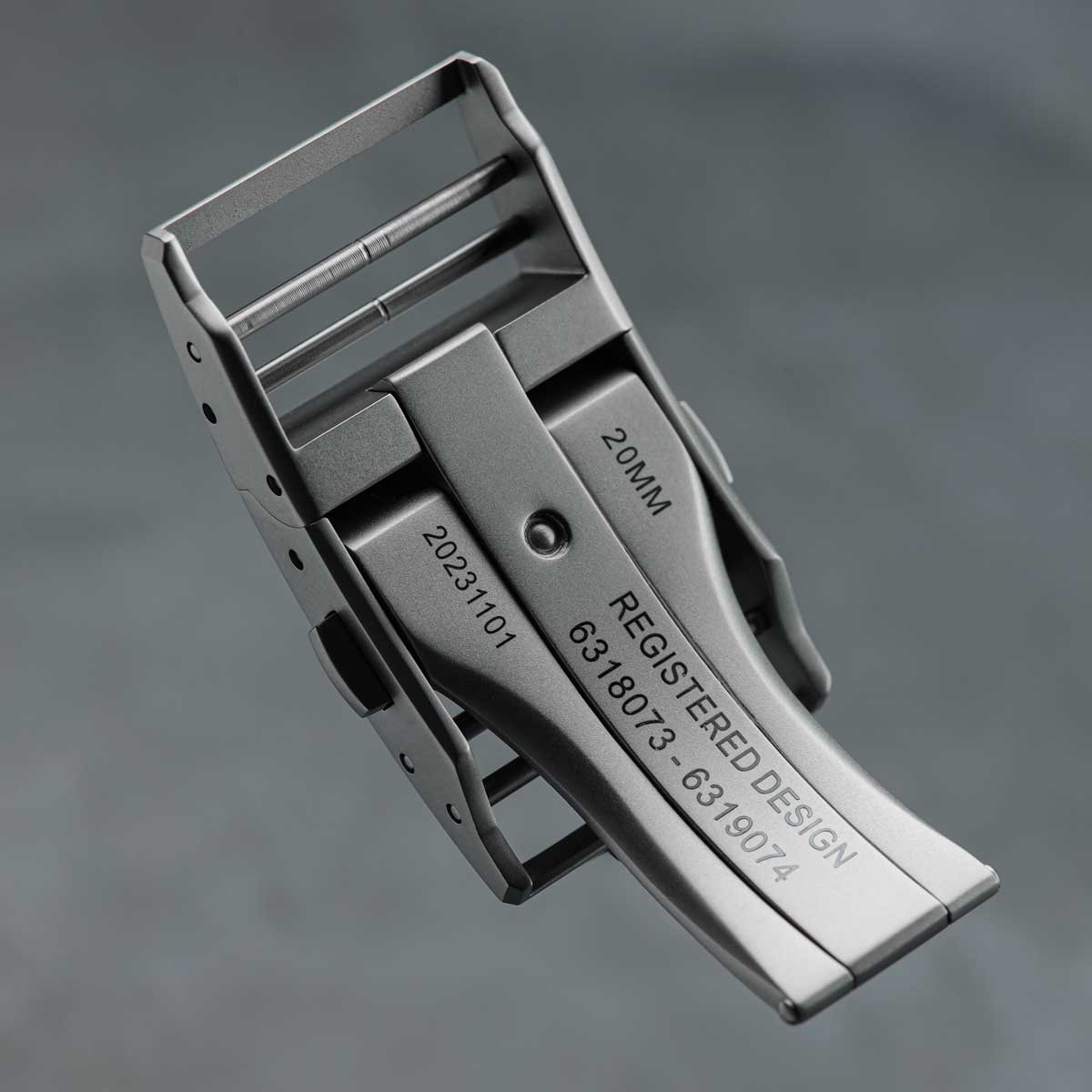 OCTOPOD Titanium MK3 Buckle - Brushed / Polished