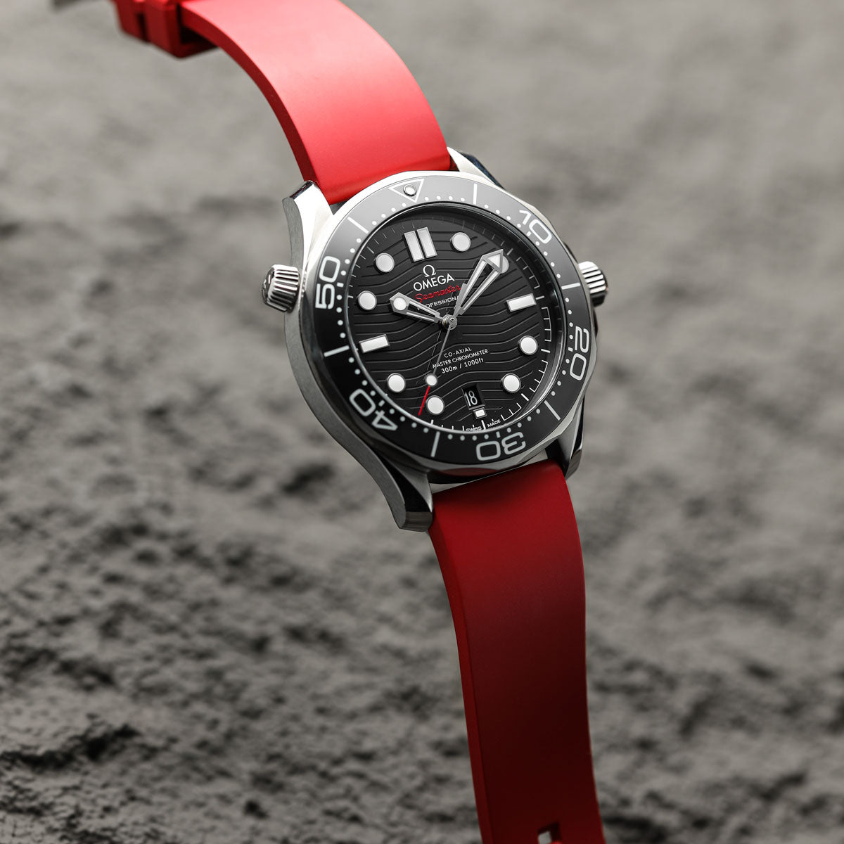 Zennor Rubber Waterproof Watch Strap - Crimson Red