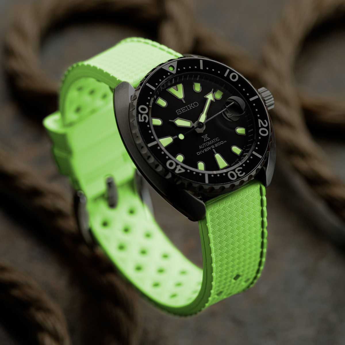 AquaWave Rubber Watch Strap (MKII) -  Vintage White + Lume