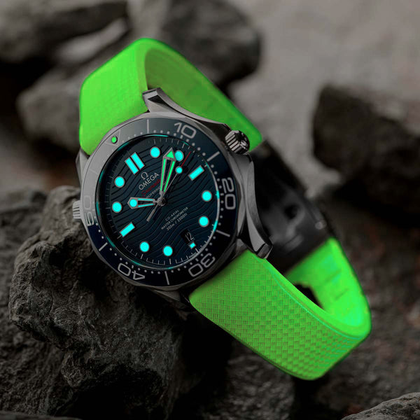 Tsunami MK2 Rubber Deployant Watch Strap - Vintage White + Lume