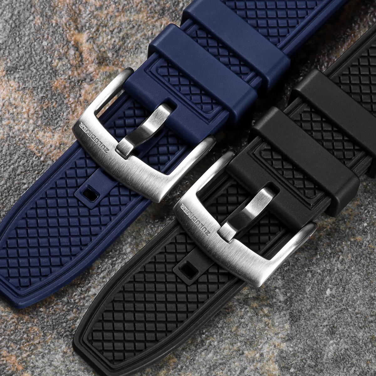 Pin cukle fitted on a FKM rubber watch strap