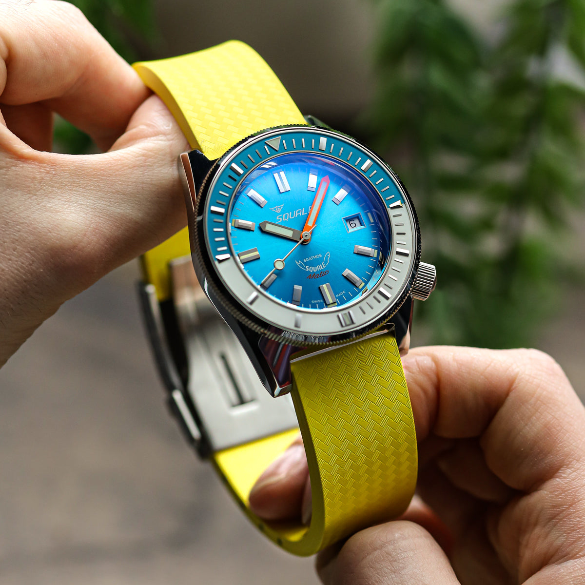 ZULUDIVER 400 (MK II) Italian Rubber Watch Strap - Tuscan Yellow